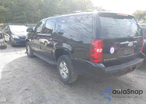 2009 Chevrolet Suburban 1500 Lt2 z USA, uszkodzony, nr VIN 1GNFK26389R268375